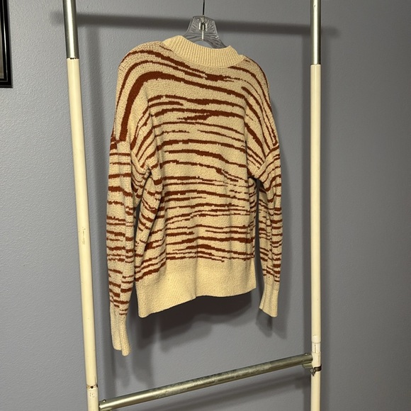 SI3NNA off White and Brown Striped Sweater, Size Small - Picture 2 of 4
